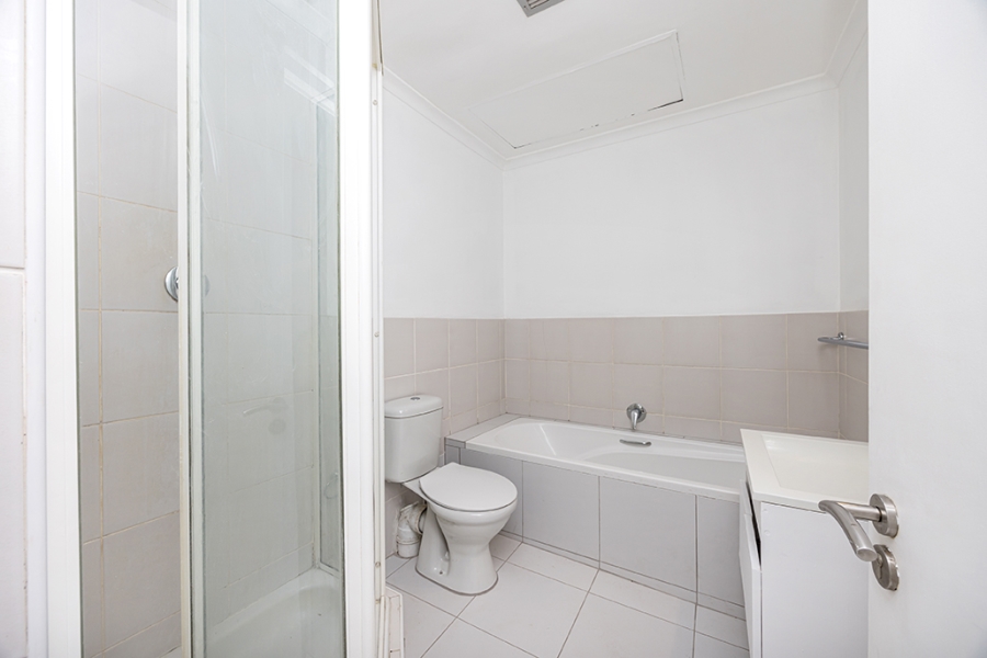 To Let 3 Bedroom Property for Rent in Mowbray Western Cape